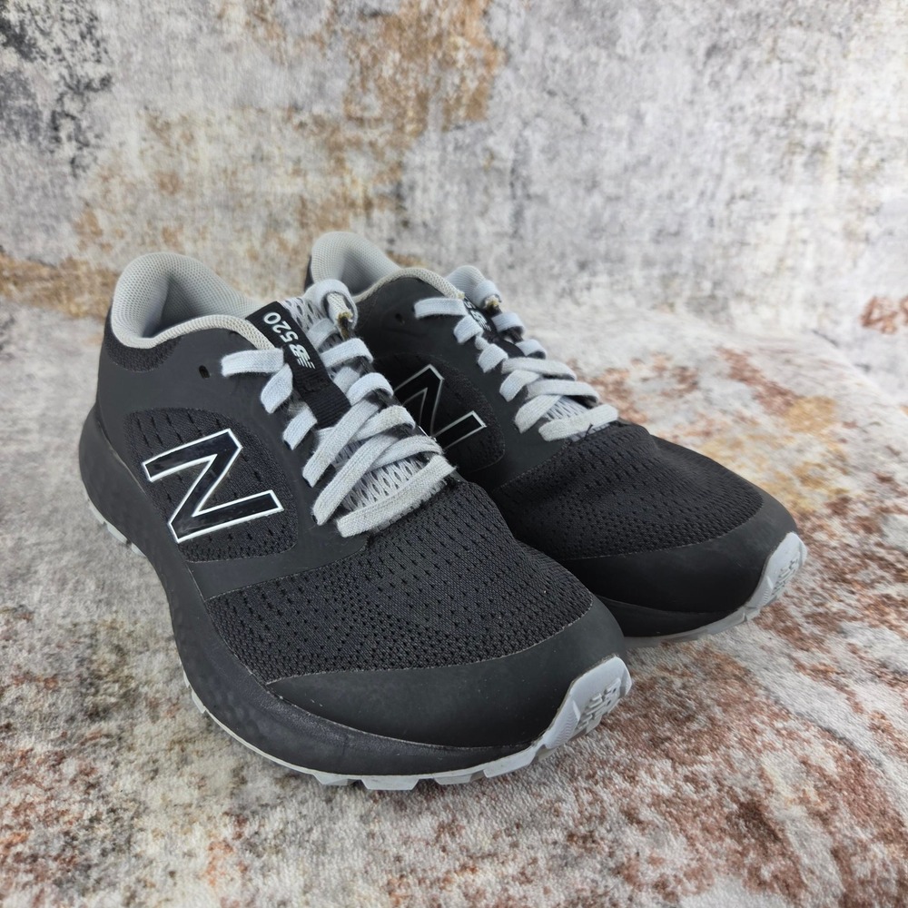 New Balance 520v6 Running Shoes Womens 7B Black White W520CB6 Gym Fitness